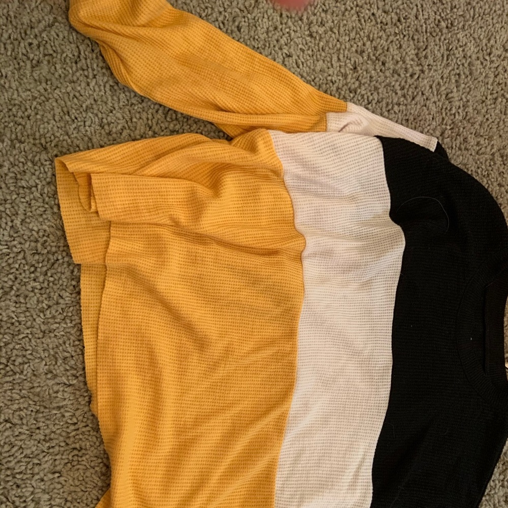 Long sleeve Hollister top